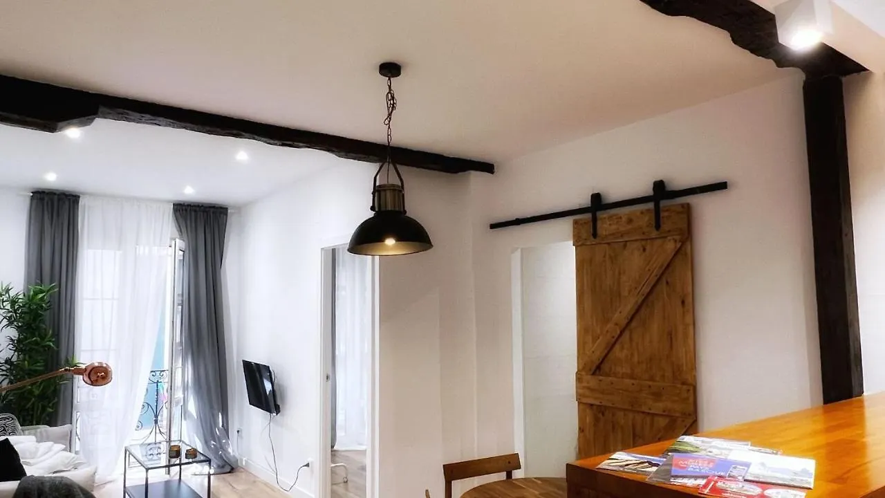 Bilbao Ronda Apartamento Con Balcon Casco Viejo 西班牙